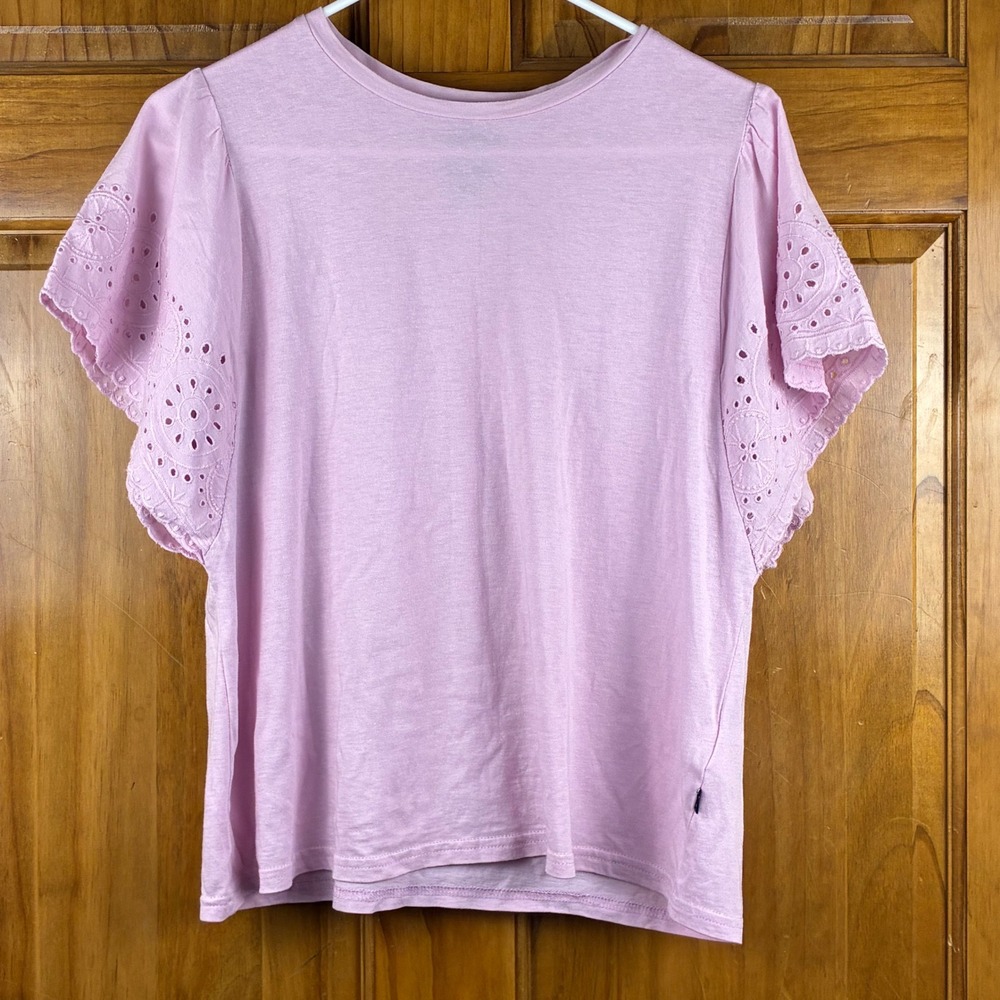 Gap Womens M Eyelet Flutter Sleeve T-Shirt Light Pink Crew Neck Boho Cottagecore